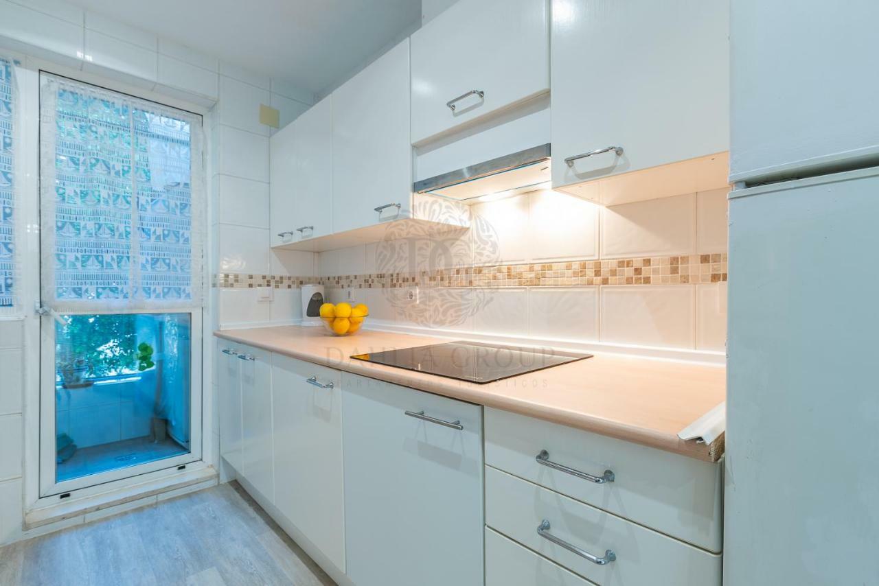 El Faro Beach Apartment By Dahlia Group Estepona Bagian luar foto