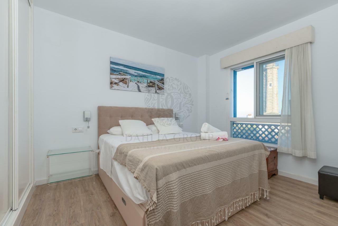 El Faro Beach Apartment By Dahlia Group Estepona Bagian luar foto